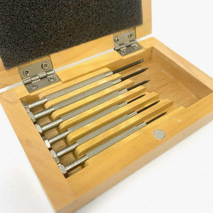 Screwdrivers in Wooden Box Set of 6